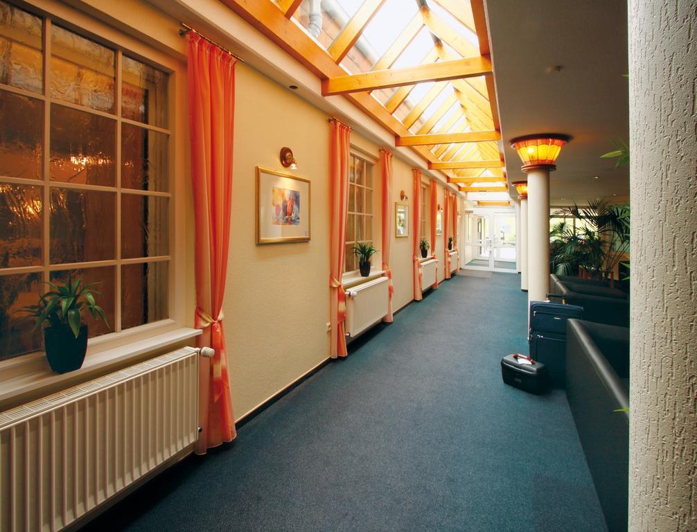 Hotel Ostfriesen Hof Leer Bagian luar foto